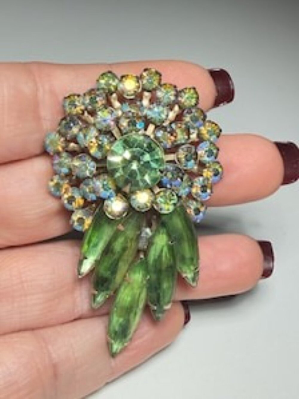 Judy Lee Vintage Green Rhinestone Brooch Pendant Aurora Borealis Peridot Floral